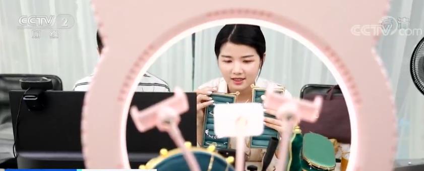 浙江義烏：內(nèi)貿市(shì)場(chǎng)升溫快(kuài) 外(wài)貿市(shì)場(chǎng)也(yě)井然恢複(圖2)